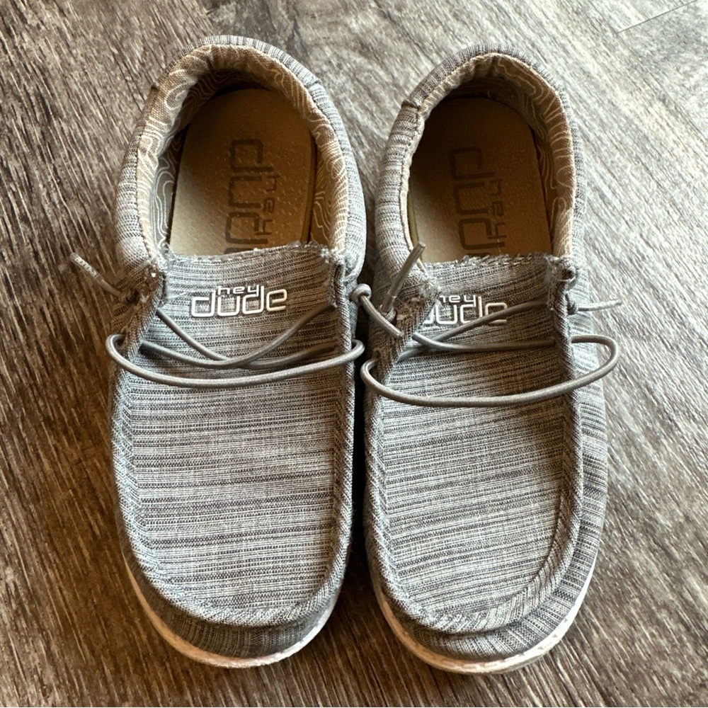 Hey Dude Wally Youth Blend Linen Stone ***US Youth 1***